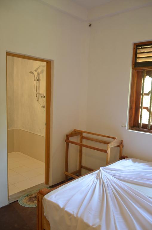 Yaye Guest House Tissamaharama Exterior photo
